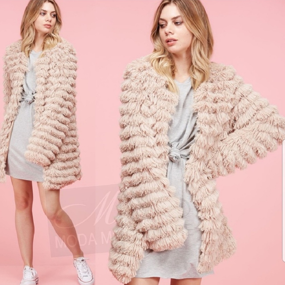 Shaggy Faux Fur Jacket @ NO OFFERS @ - Picture 2 of 4